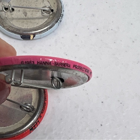 The Jetsons Cartoon Lot of 4 Pinback Button 1983 George Judy Jane Elroy - Picture 4 of 11